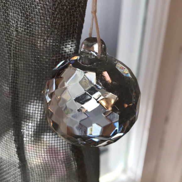 ๐ท๐บ WOW - Rare and very hard to find - round cut crystal- just gorgeous!๐น๐ท - Picture 1 of 9